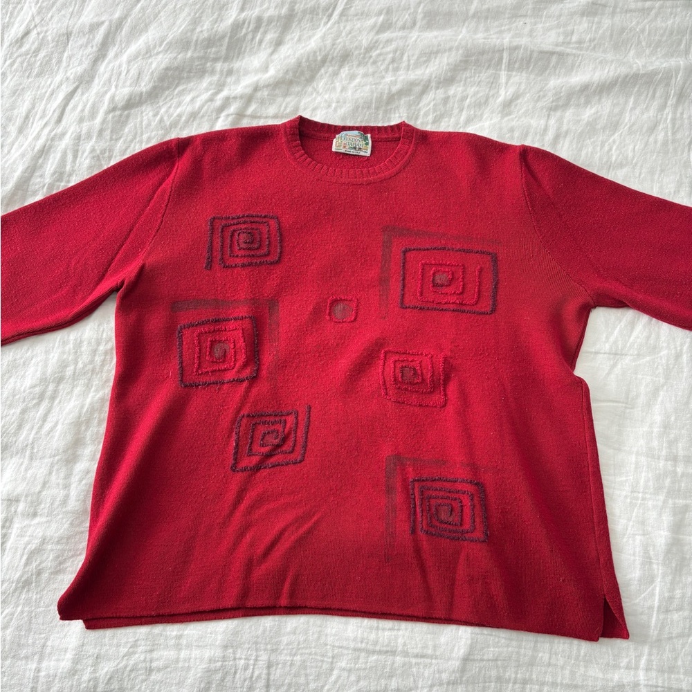 Red Geometric Pattern Crewneck Sweater - Picture 5 of 9
